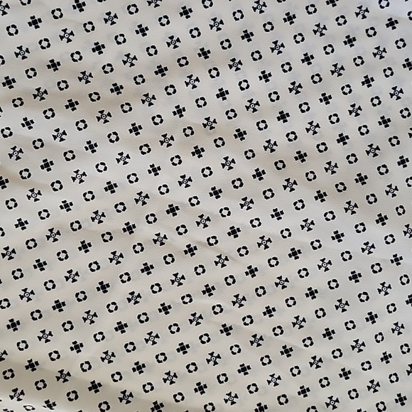 Turtle neck - Picture 2 of 4